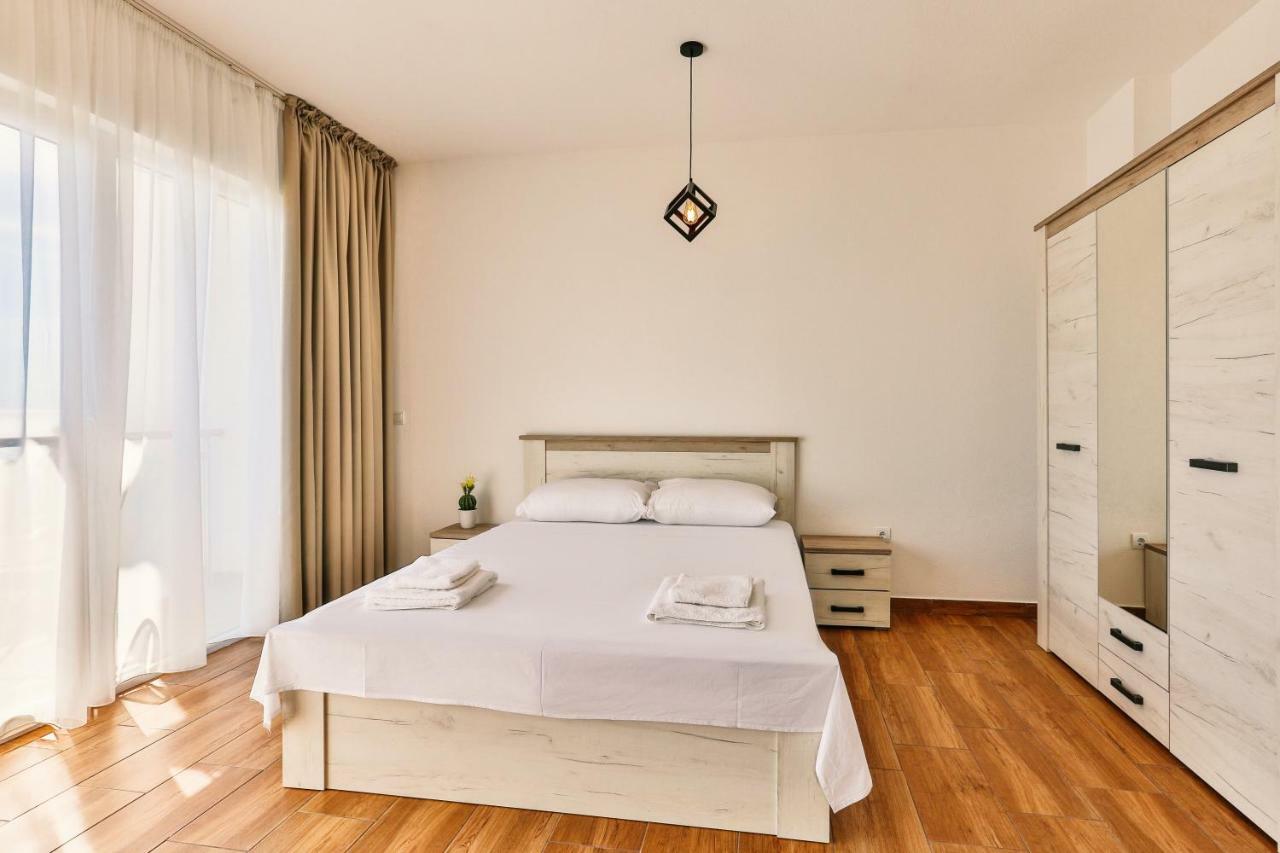 Luna Apartmani Сутоморе Екстериор снимка